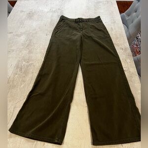 Olive American Eagle pants